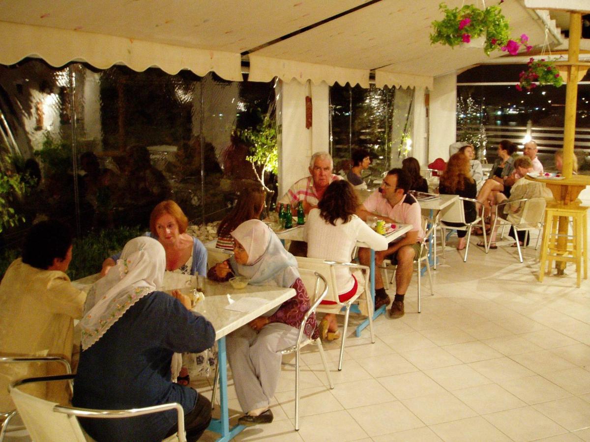 Kavos Bay Seafront Hotel Agia Marina  Exterior photo